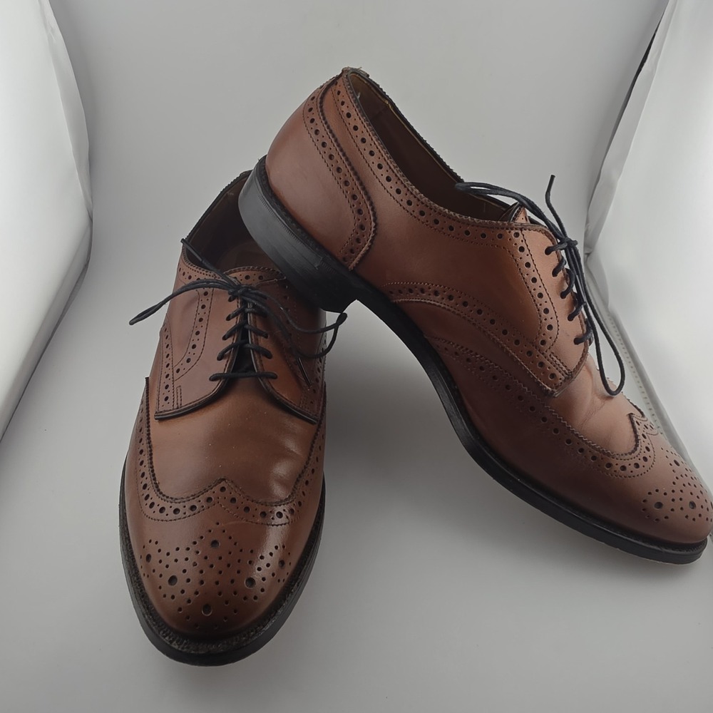 ALLEN EDMONDS Lloyd Brown Leather Wingtip Oxfords Men's Size 9 Brown Preppy Used - Picture 2 of 8